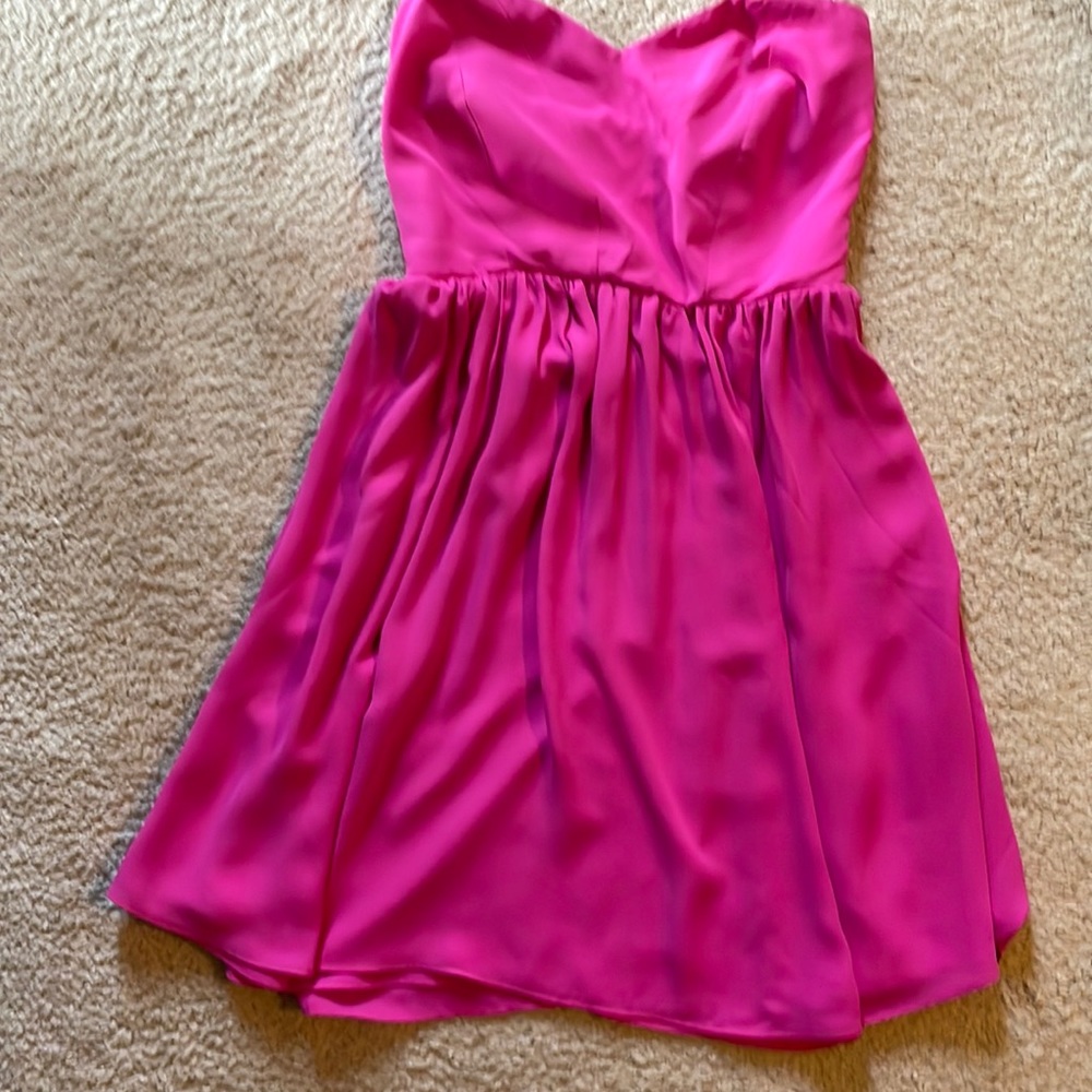 Strapless hot pink dress worn once. Super cute